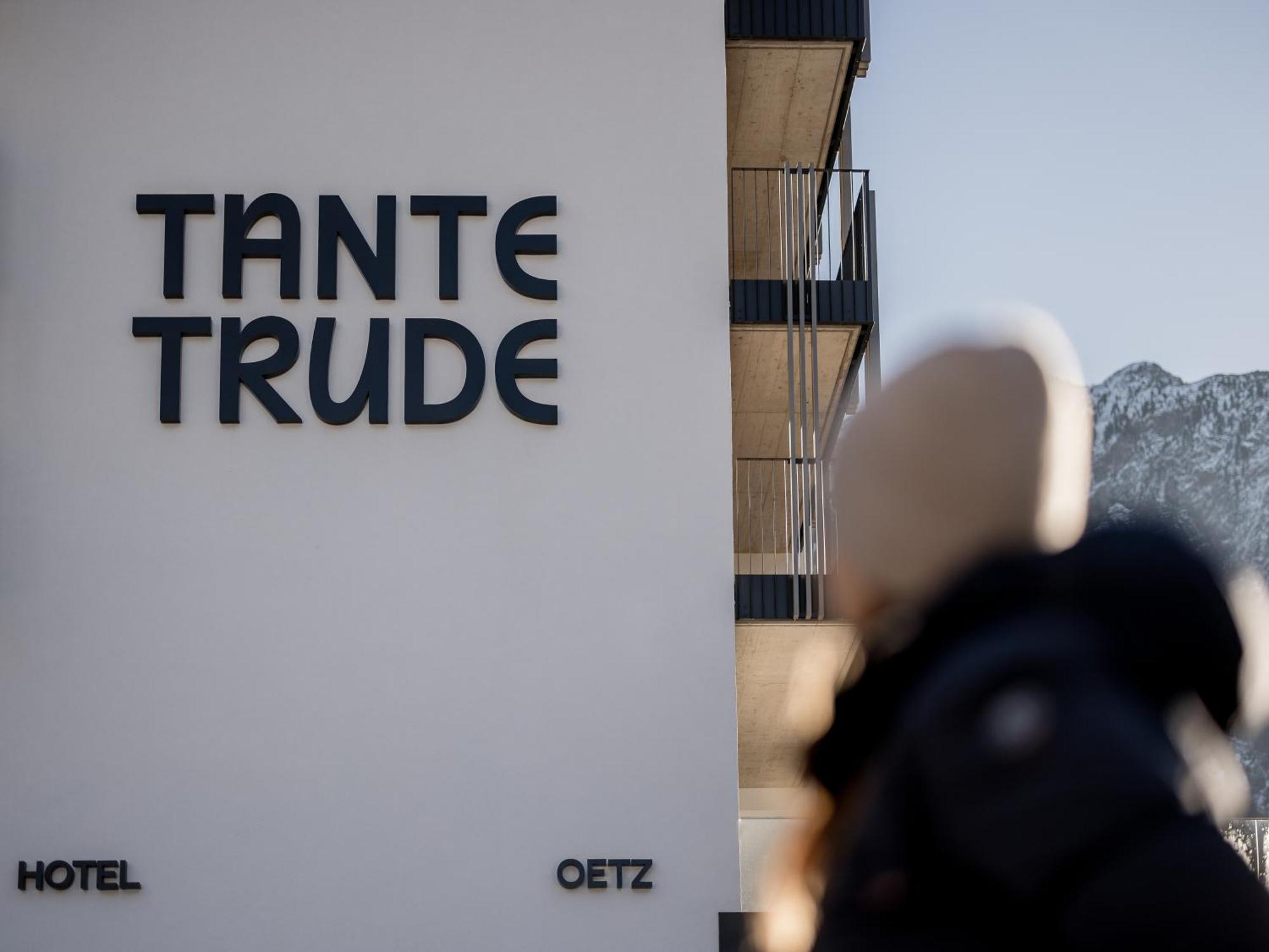 Aparthotel Tante Trude Oetz Exterior foto